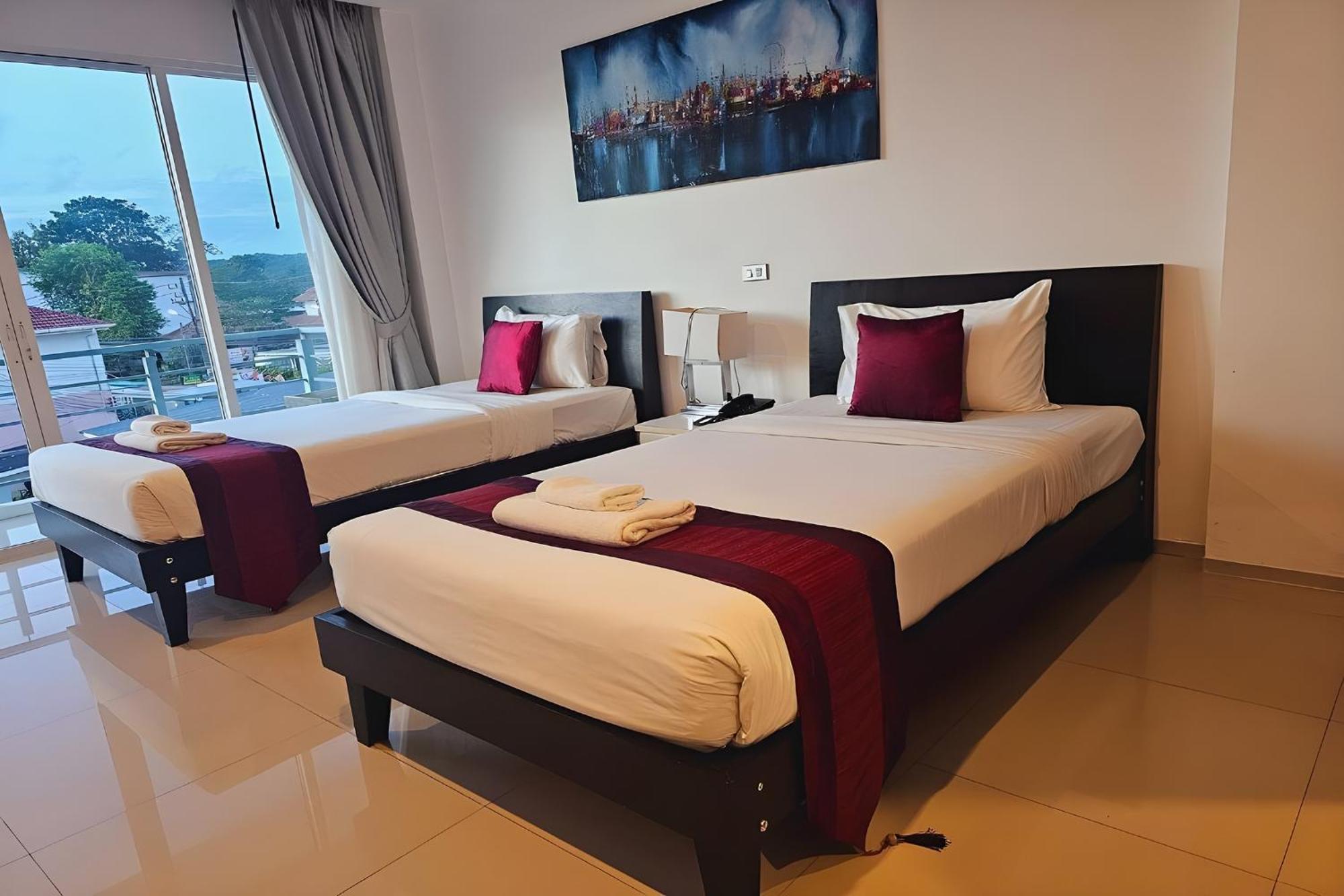 One World One Home Naiharn Hotel Rawai Екстериор снимка