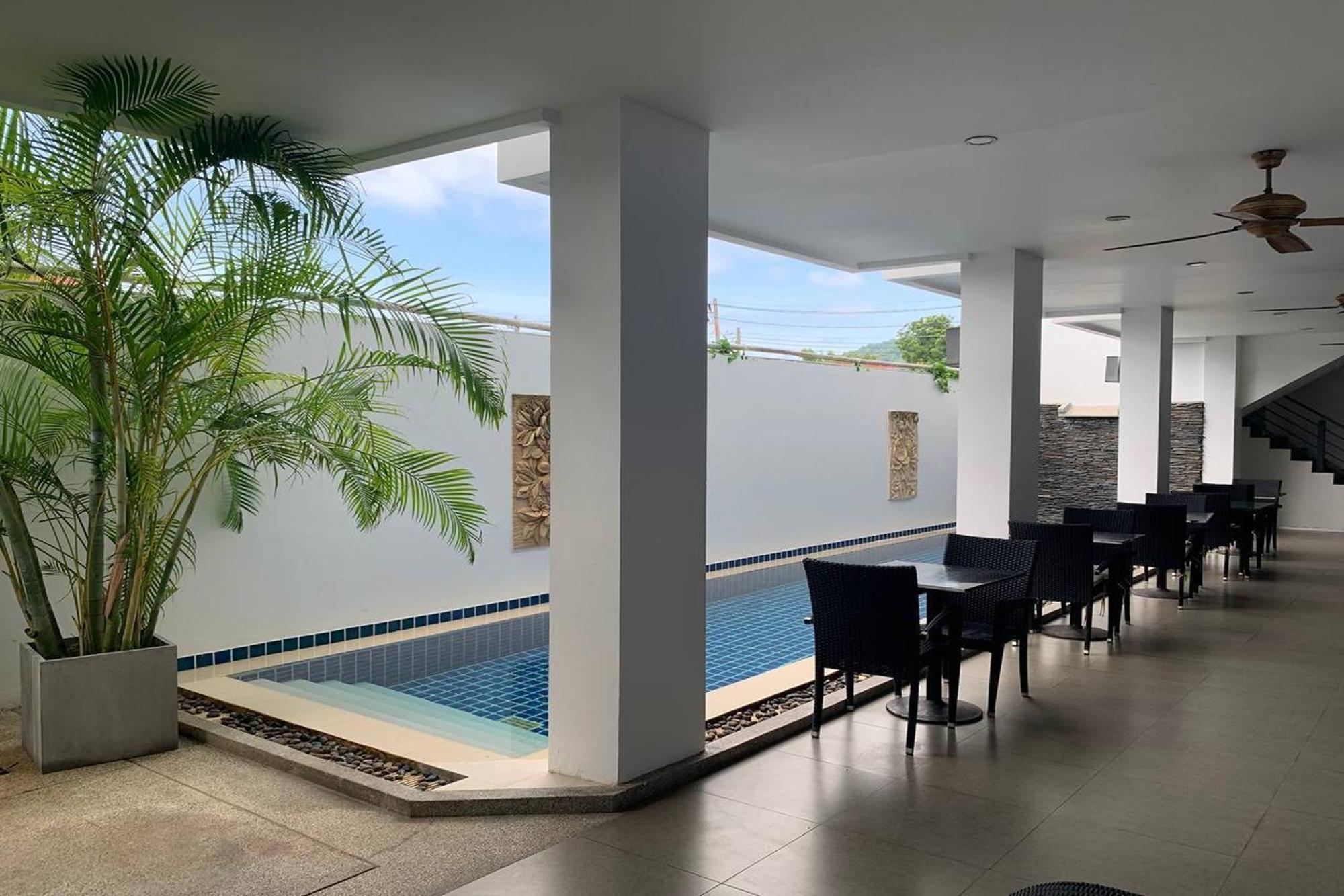 One World One Home Naiharn Hotel Rawai Екстериор снимка