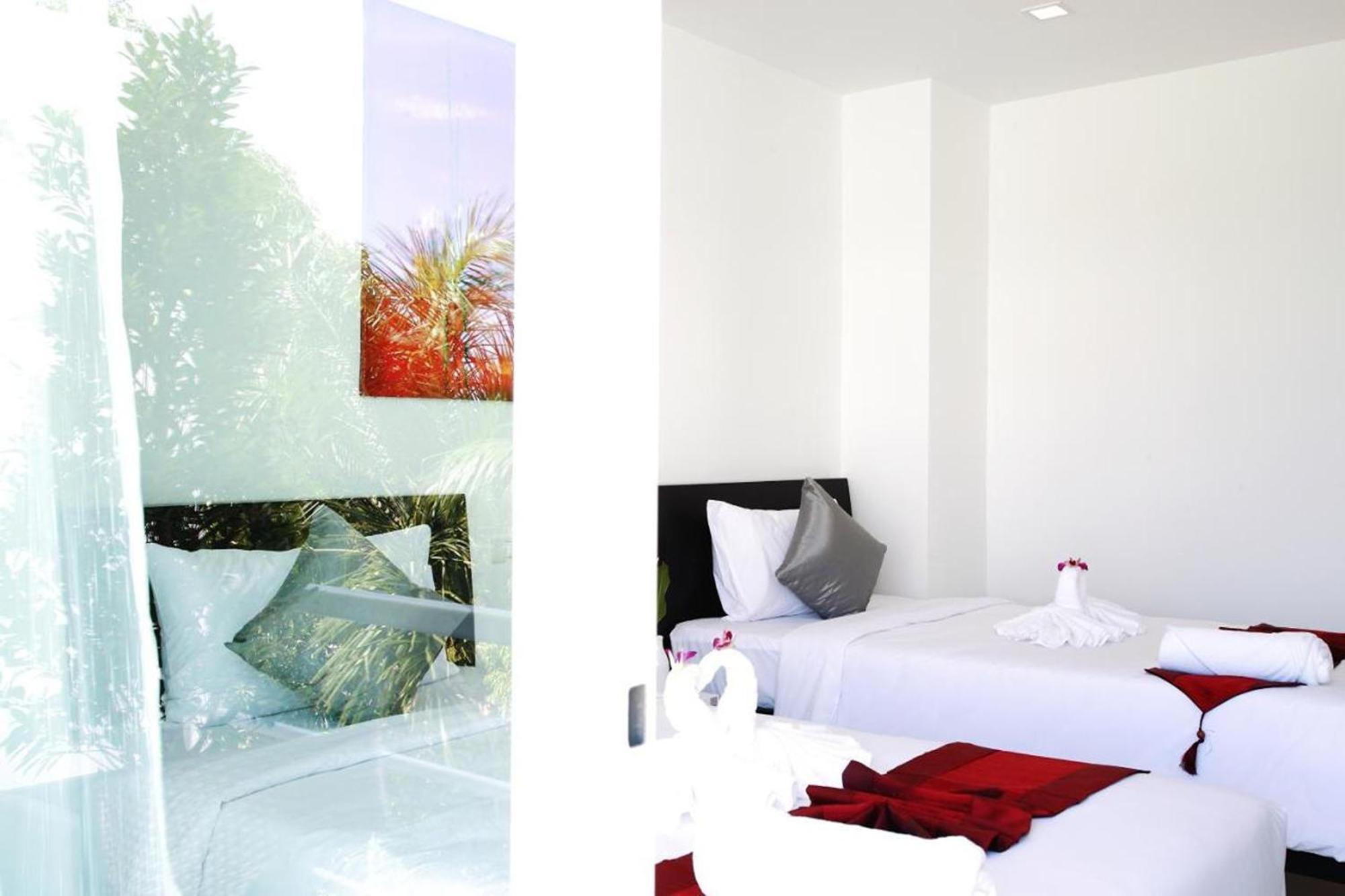 One World One Home Naiharn Hotel Rawai Екстериор снимка