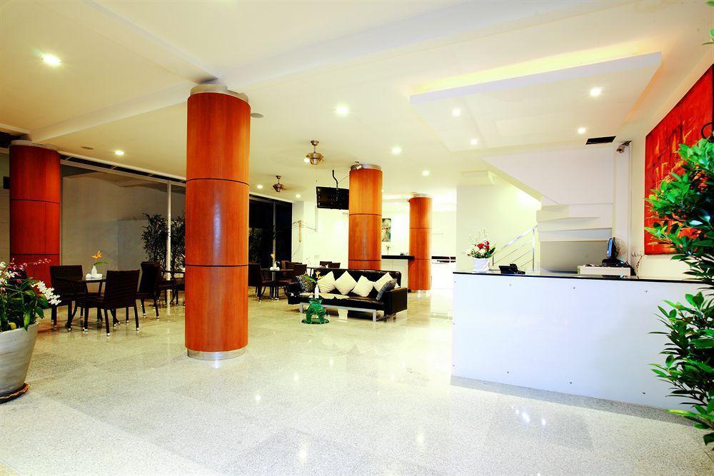 One World One Home Naiharn Hotel Rawai Екстериор снимка